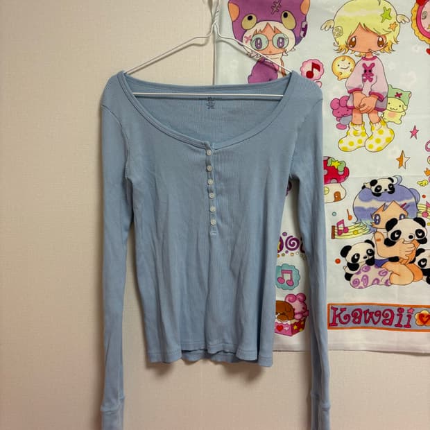 브랜디멜빌 헨리넥 롱슬리브