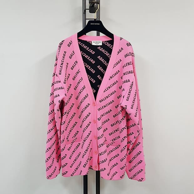 발렌시아가 올 오버 가디건 핑크 블랙 2사이즈 