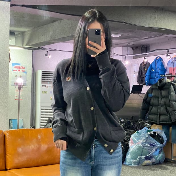 메종키츠네 백화점판 정품 폭스 헤드 미니멀 가디건 B3516