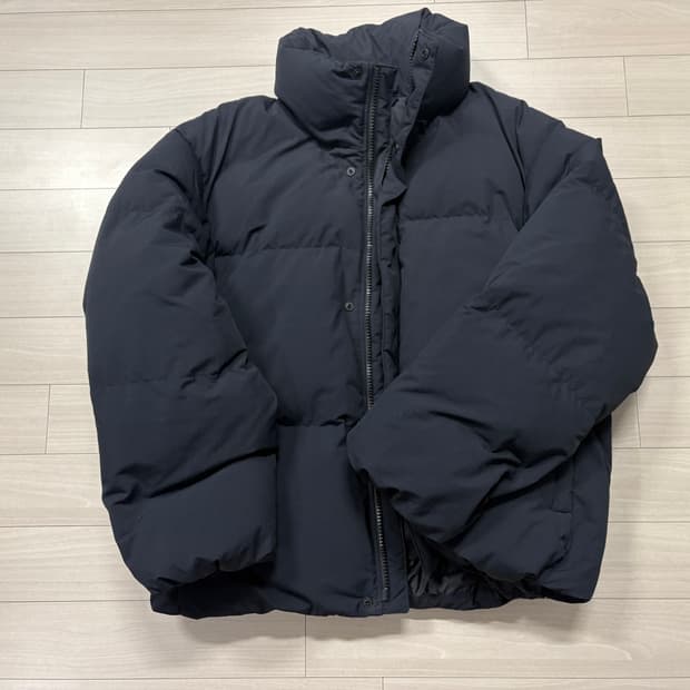 유니클로U 다운자켓