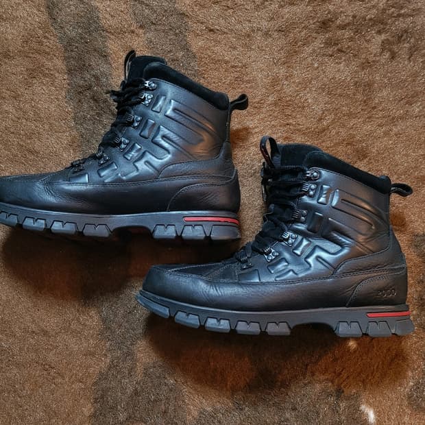 폴로 랄프로렌 남성용 라이더 블랙 가죽 앵글부츠(10.5)