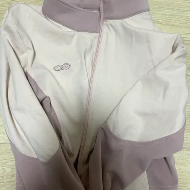 허그유어스킨 slim jersey cropped jacket