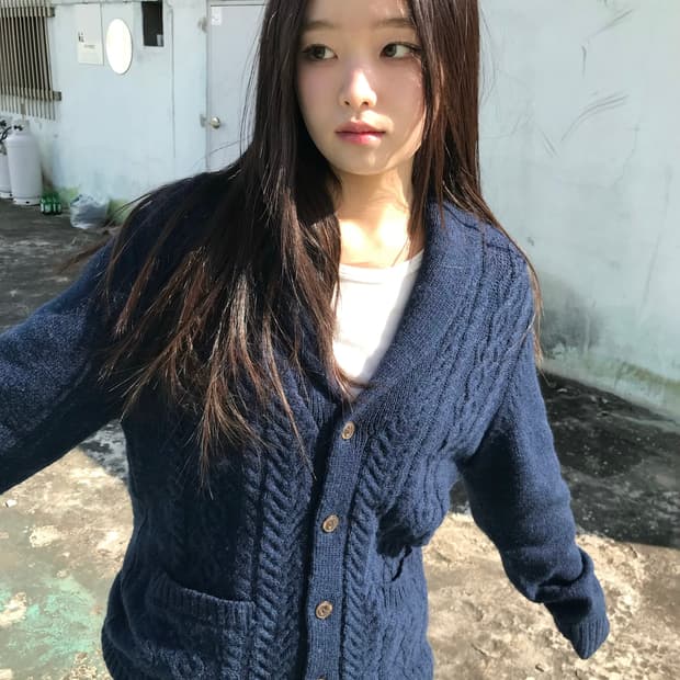 네이비 니트 가디건 