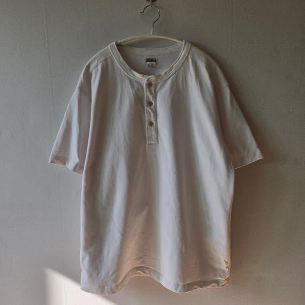 브론슨 헨리넥 티셔츠 / 남성 티셔츠/ 남자 티셔츠 