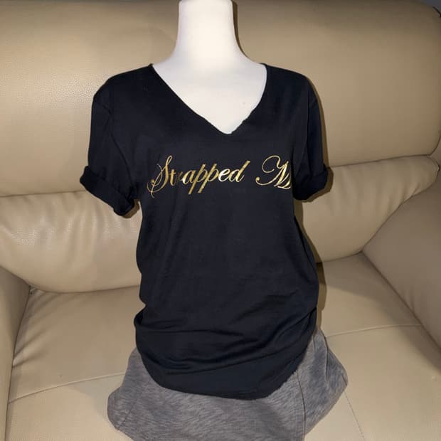 Vanquish "strapped me" t-shirt