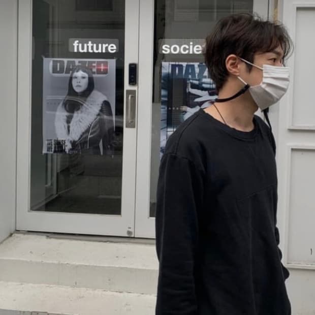 마르지엘라 엘보패치 맨투맨 50