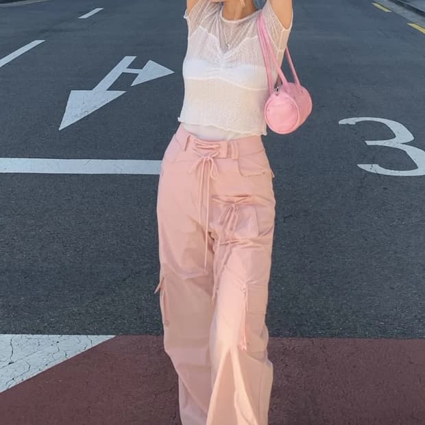 (새상품) 일리고 나일론 스트링 카고 트랙 팬츠 핑크