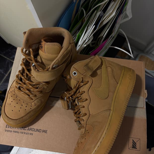 나이키 에어포스 미드 240 된장포스
