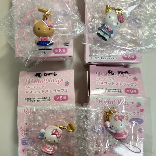 산리오 헬로키티 러블리프릴 키티 스트랩 일괄