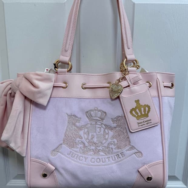 쥬시꾸뛰르 연핑크 베이비핑크 스코티독 데이드리머 벨벳 토트백 베메클갸루