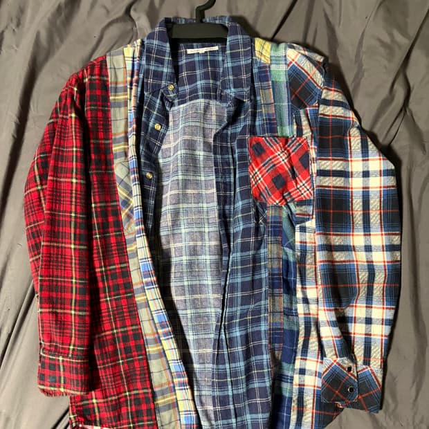 리빌드바이니들스 7컷 셔츠 M