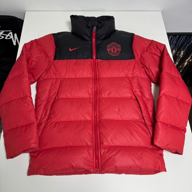 나이키 11-12 맨체스터 유나이티드 덕다운 패딩 PN5884
