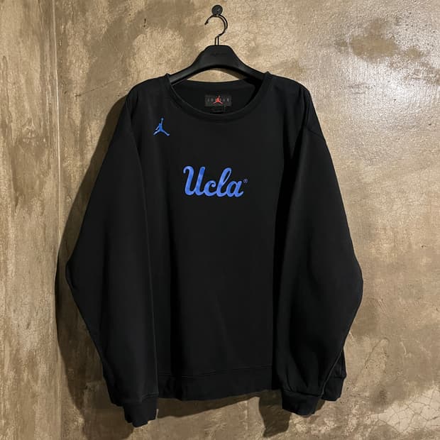 나이키 조던 맨투맨