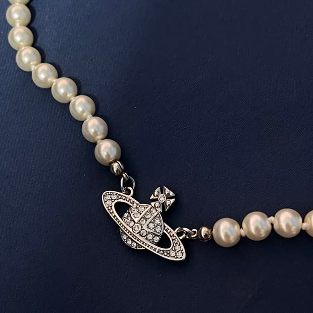 비비안웨스트우드 진주 목걸이