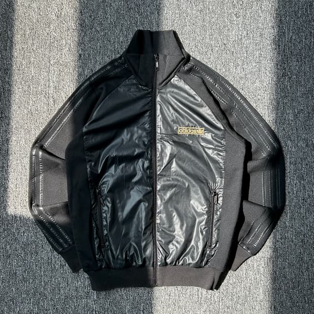 아디다스 파이어버스 골드 로고 트랙탑 져지 