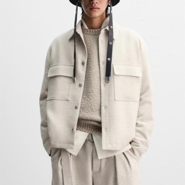 자라 나누시카 벨티드 버뮤다 쇼츠 에크루