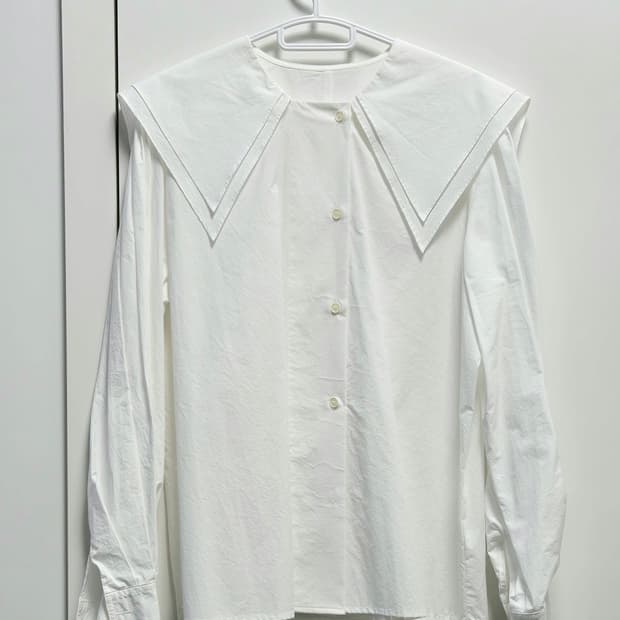 (새상품) 비뮤즈맨션 더블카라 세일러 블라우스