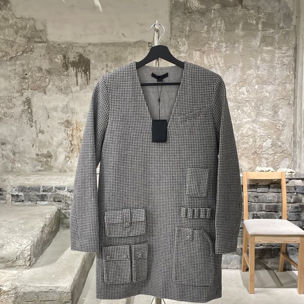 알렉산더 왕 그레이 멀티 포켓 깅엄 체크 V넥 울 미디 원피스