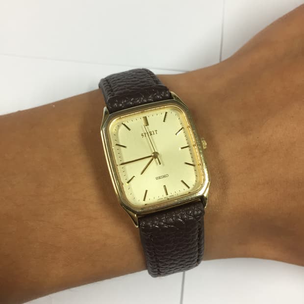 90s seiko spirit square quartz gold