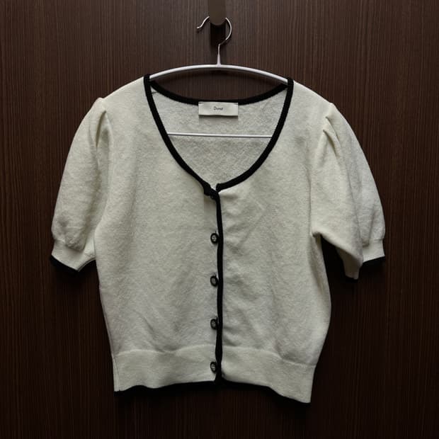 던스트 반팔 가디건 