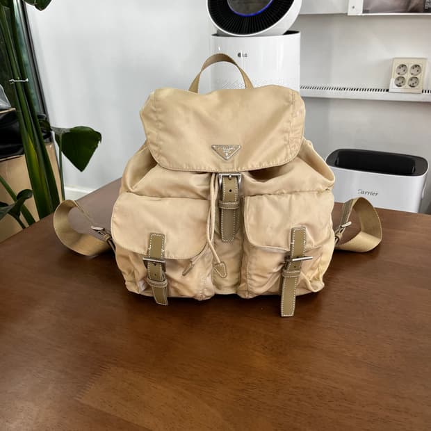 프라다 빈티지 나일론 백팩
