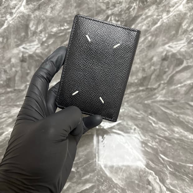 마르지엘라 레더 바이폴드 오거나이저 카드지갑