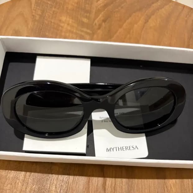 셀린느 트리옹프 선글라스(정품)