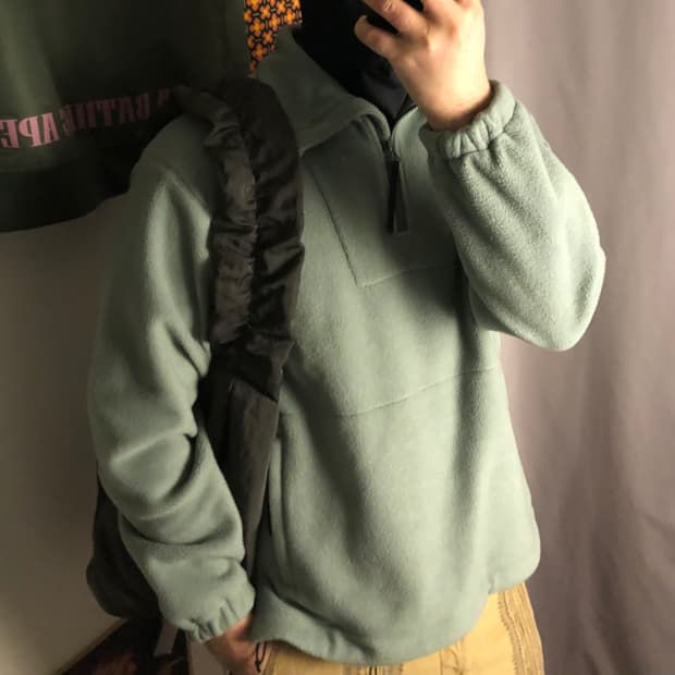 요크 플리스 풀오버