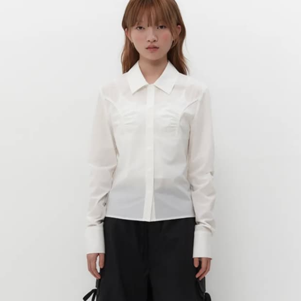 (택O새상품) 뚜오미오 SHIRRED SLIM FIT SHIRT Whit