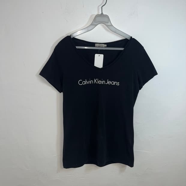 캘빈클라인 반팔