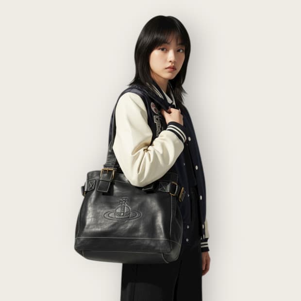 비비안웨스트우드 빈티지 버클 백 숄더백