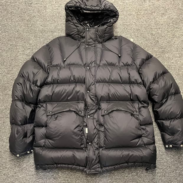 [105] FETCH SUNDAY 패치 블랙 후드 패딩 L