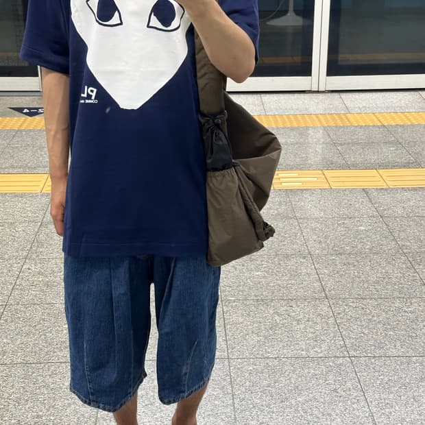 꼼데가르송 플레이 빅로고 반팔