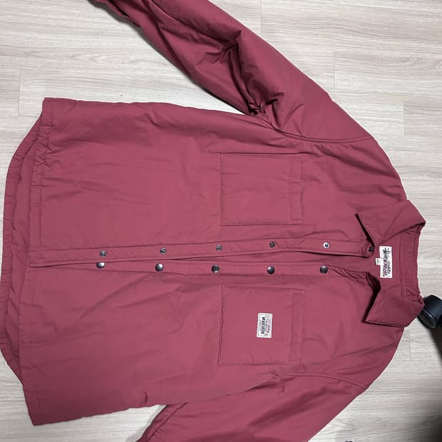 캐나다산 스투시 버튼 자켓 L 팝니다
