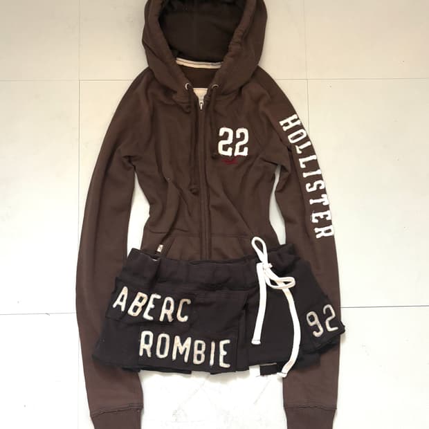 • Brown Holister Two-Way Hooded Zip-Up &