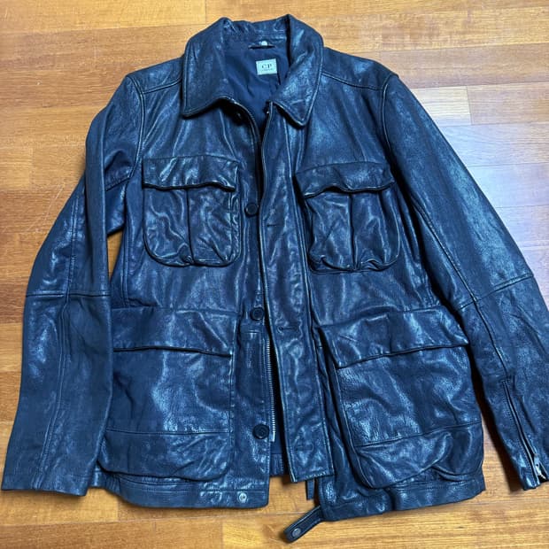 CP컴퍼니 밀레밀리아 물소가죽 자켓