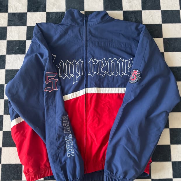 슈프림 자켓 팝니다!