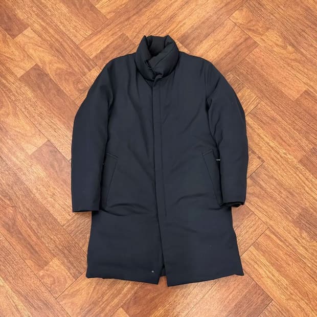 46 솔리드옴므 16FW 구스다운 네이비 패딩 코트 