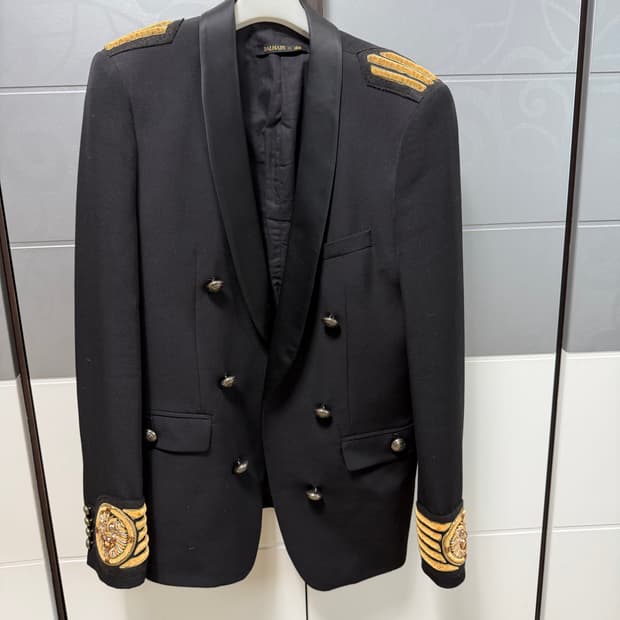 H&M 발망 사자 블레이져 48