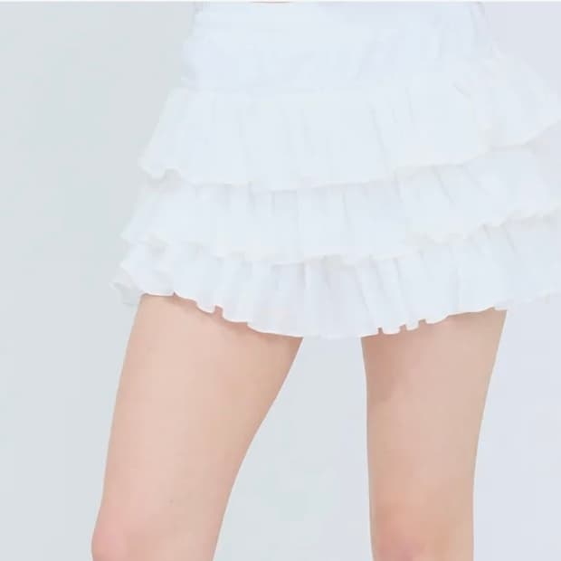 러브이즈트루 치마 스커트 RT FRILL PANTS