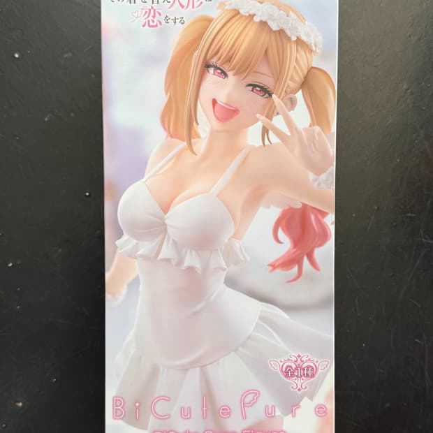 후류 비스크 돌은 사랑을 한다 키타가와 마린 BiCute Pure 피규어