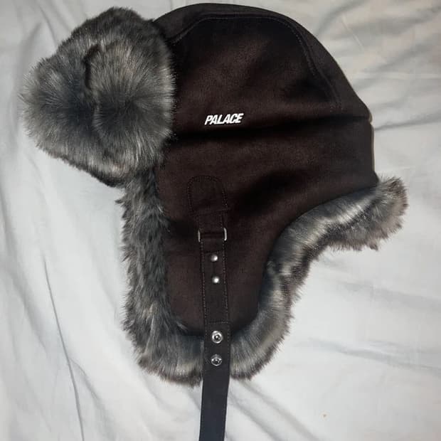 팔라스 쉐르파 포우 스웨이드 트루퍼 블랙 - 25FW