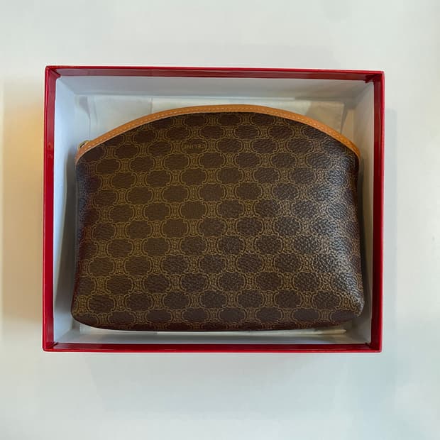 셀린느 마카담 파우치