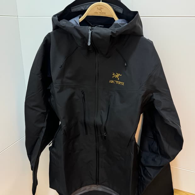 아크테릭스 알파SV 자켓