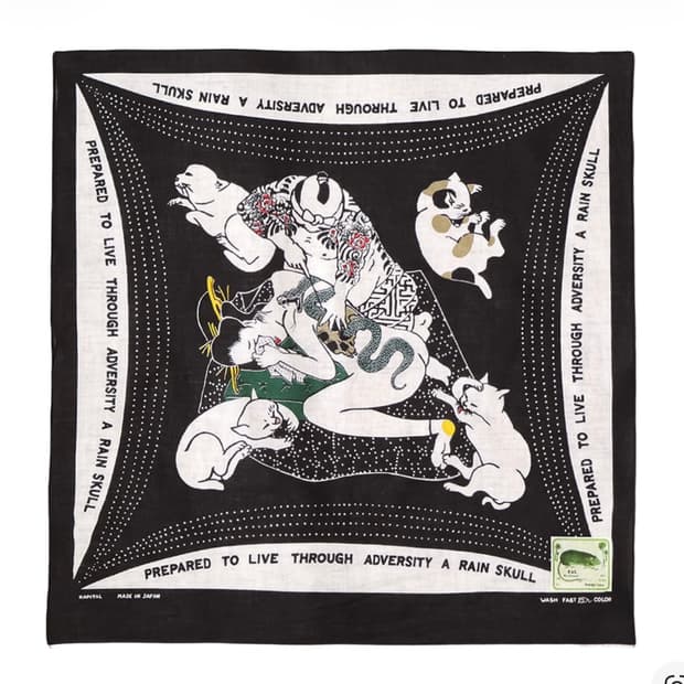 캐피탈 셀비지 반다나 (레인 스컬 노 우먼 노 크라이) 블랙