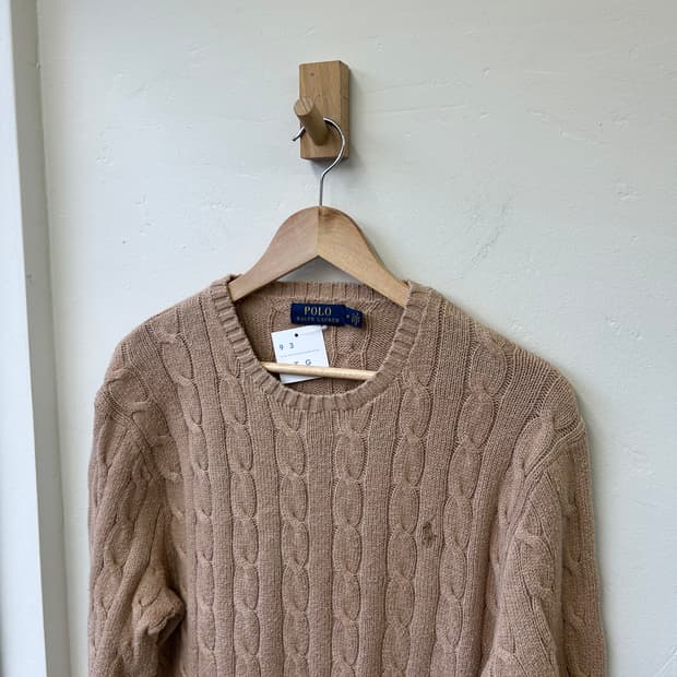 폴로 베이지 니트
