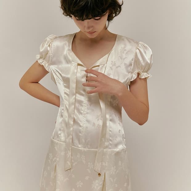 오버듀플레어 자카드 타이 원피스 jacquard tie ops