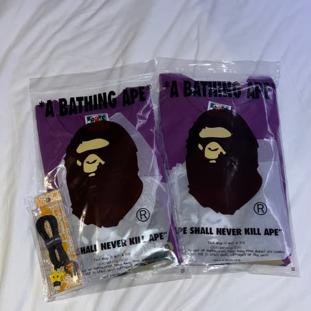 베이프 반팔 신상 새상품 (XL, S) 판매합니다