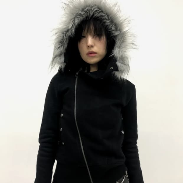 백백백 언 밸런스 퍼 후드