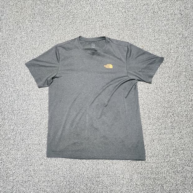 [100] 노스페이스 마운틴 애슬레틱스 반팔 티셔츠 (2832)